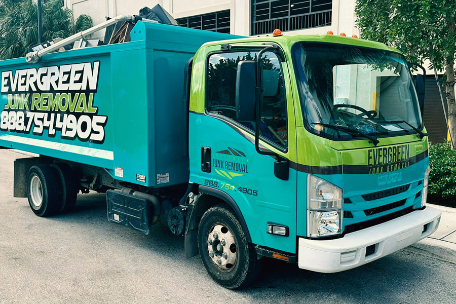 evergreen junk removal - Same Day Junk Removal - Junk Haulers: Evergreen Junk Removal evergreen junk removal