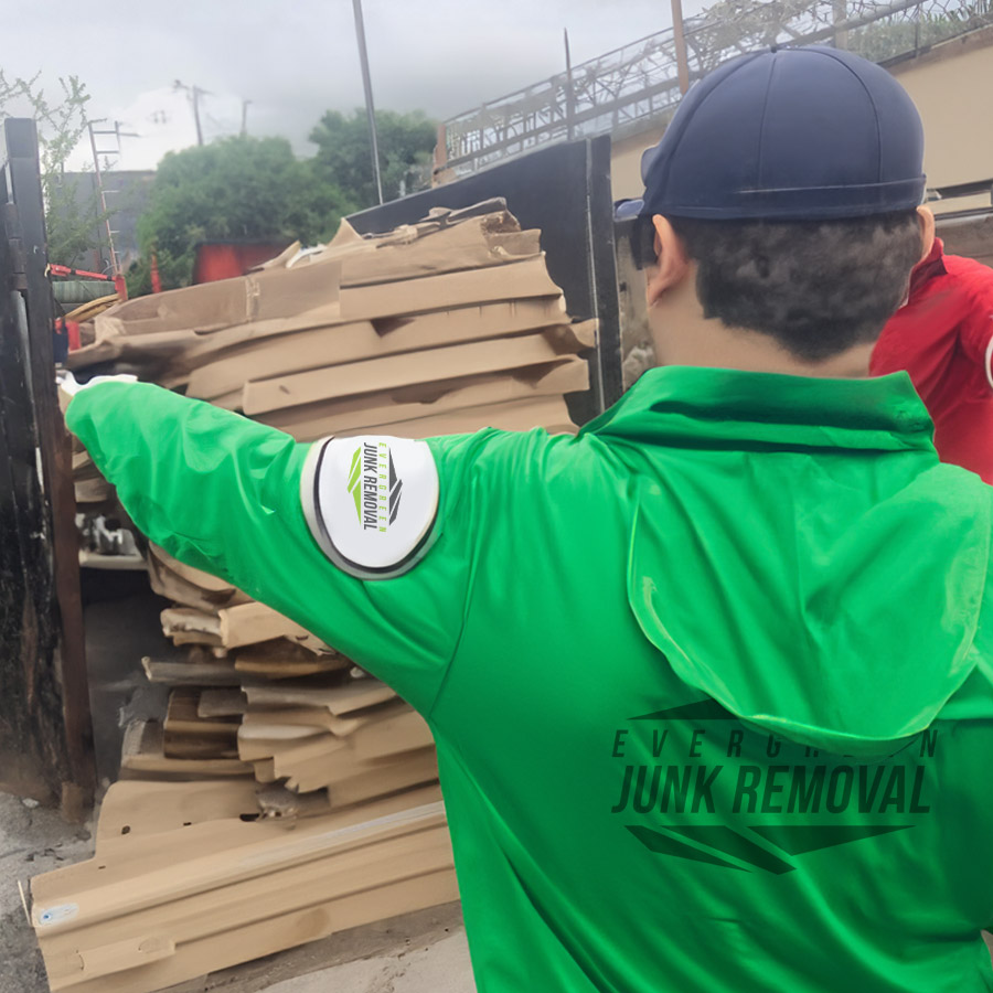 Junk Removal Haulers - Same Day Junk Removal - Junk Haulers: Evergreen Junk Removal Junk Removal Haulers